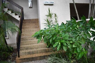 2784 NW 42nd Ave in Coconut Creek, FL - Building Photo - Building Photo