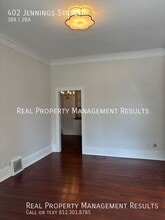 402 W Jennings St in Newburgh, IN - Building Photo - Building Photo