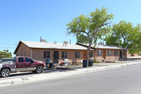 1715 Arno SE in Albuquerque, NM - Foto de edificio - Building Photo