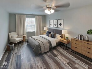 410 S Gray St in Gastonia, NC - Foto de edificio - Building Photo