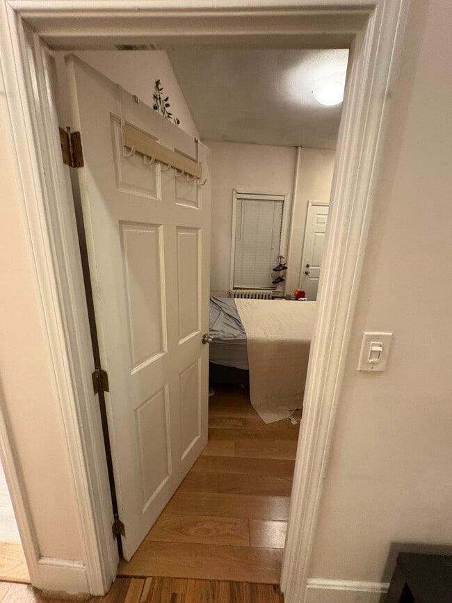 860 Huntington Ave, Unit 1 in Boston, MA - Foto de edificio - Building Photo