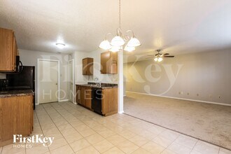 6549 Black Antler Dr in Indianapolis, IN - Foto de edificio - Building Photo