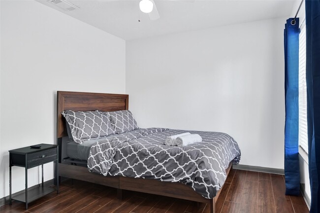 property at 2311 Chelsea Knoll Ln