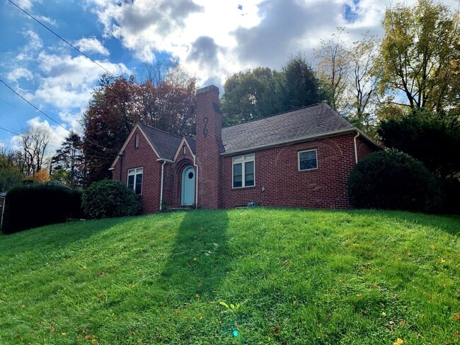 property at 148 Campbell Ave