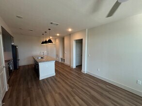 216 Flint Rdg Rd in San Marcos, TX - Building Photo - Building Photo