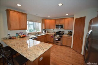 1513 147th Pl SW in Lynnwood, WA - Foto de edificio - Building Photo