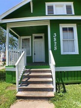 3824 Avenue M 1/2 in Galveston, TX - Building Photo - Building Photo
