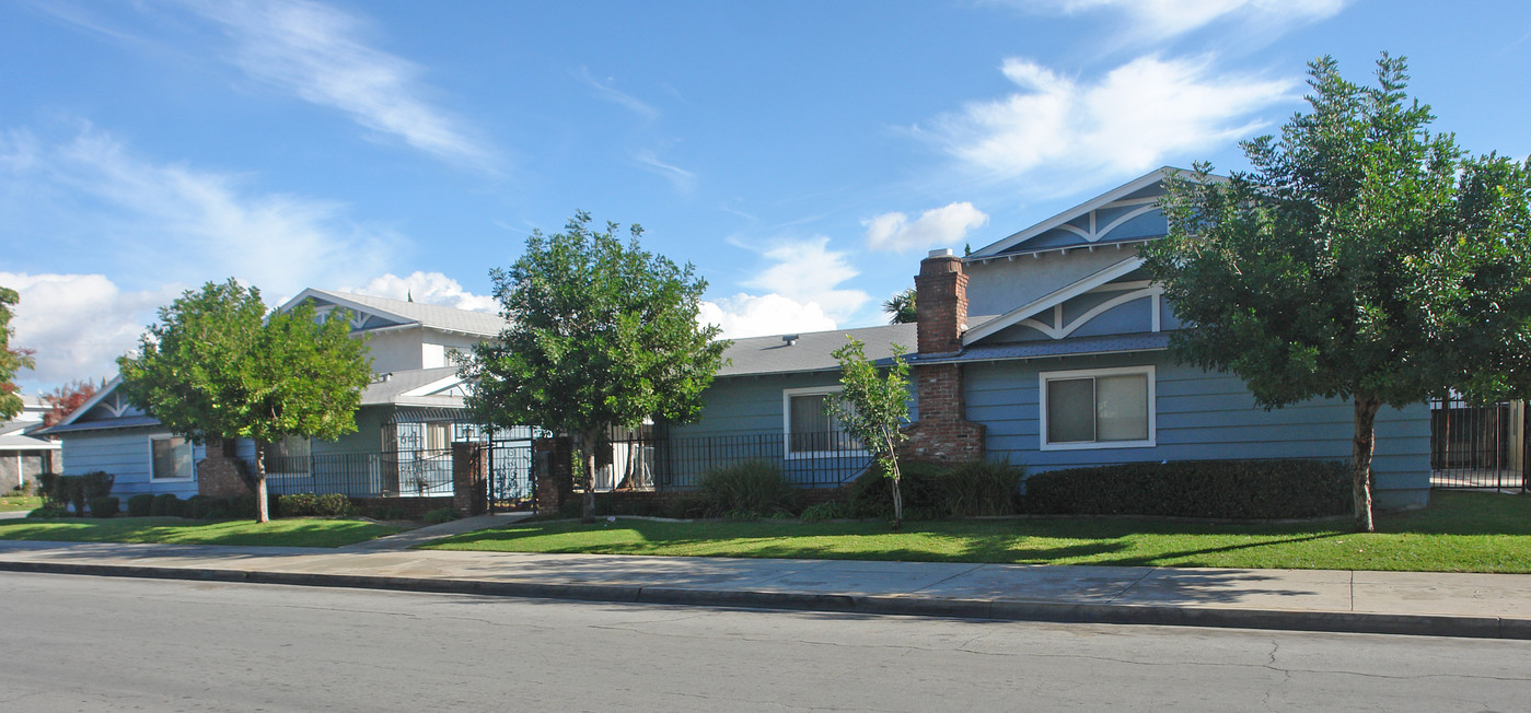 364 Prospero Dr in Covina, CA - Foto de edificio