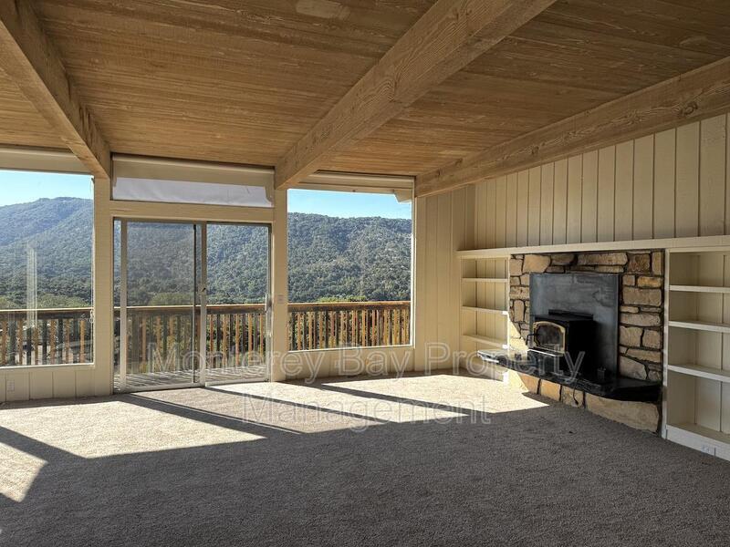 233 Vista Verde-Unit -Unit A in Carmel Valley, CA - Building Photo