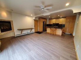 326 Midland Ave, Unit Aspen View Condos #306 in Aspen, CO - Building Photo