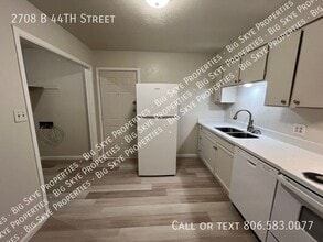 2708 44th St in Lubbock, TX - Building Photo - Building Photo