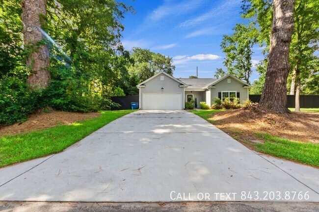 1906 Piper Dr in Charleston, SC - Foto de edificio - Building Photo