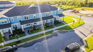 13247 Calming Breeze Wy in Winter Garden, FL - Building Photo - Building Photo