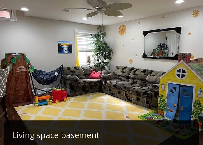 9 Wharton Dr in Glen Mills, PA - Building Photo - Building Photo