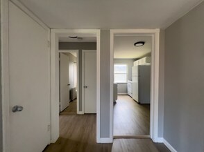 10404 Shaker Blvd in Cleveland, OH - Building Photo - Building Photo