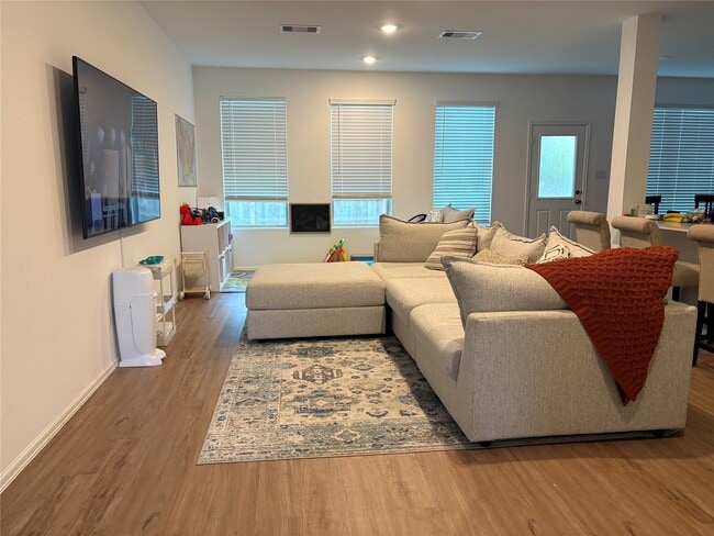 property at 2031 Iris Hls Ln