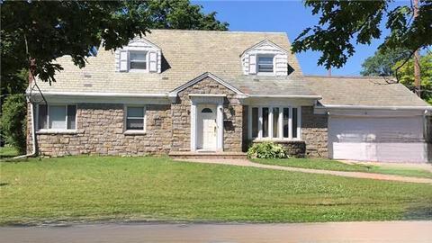 property at 5 Washington Ave S