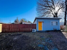 3502 Ivandell Ave, Unit Unit C in Dallas, TX - Building Photo