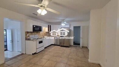 2125 Bixler Cir in Decatur, GA - Building Photo - Building Photo