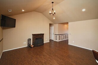 3105 N Oakland Ave in Springfield, MO - Building Photo - Building Photo