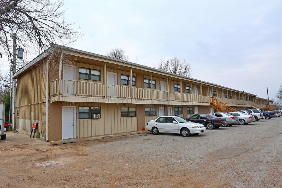 Stonebridge Apartments in Bethany, OK - Foto de edificio