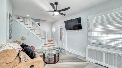 8 N Nashville Ave in Ventnor City, NJ - Building Photo - Building Photo