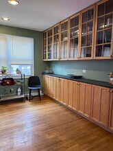 1531 W Sherwin Ave, Unit 2N in Chicago, IL - Foto de edificio - Building Photo