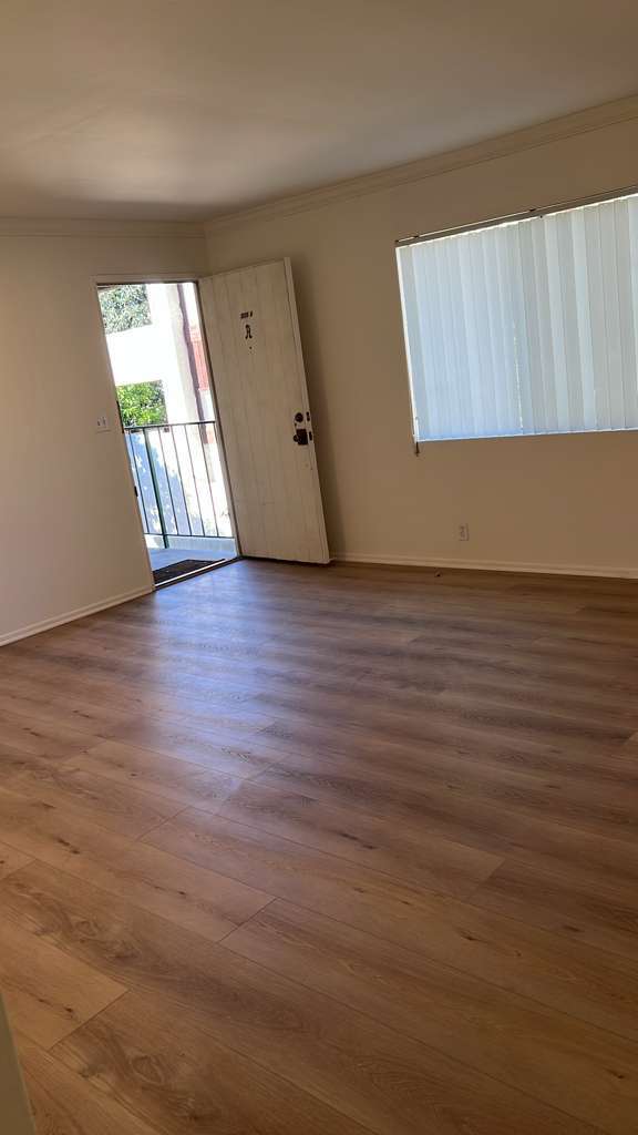 property at 507 S Orange Ave