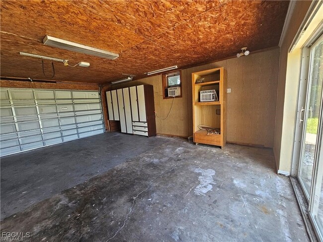 property at 4942 Fort Denaud Rd