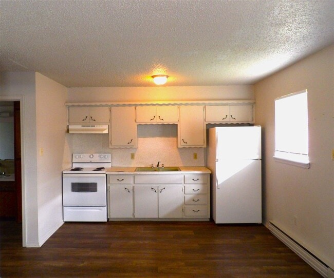property at 2601 SW H Ave