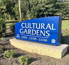 Cultural Gardens Apartments in Euclid, OH - Building Photo - Building Photo