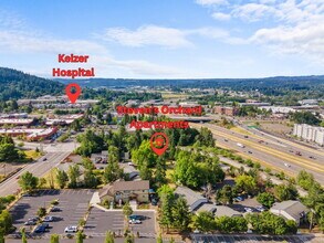 12025 SE Stevens Rd in Happy Valley, OR - Foto de edificio - Building Photo