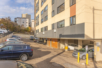 River Valley Condominiums in Edmonton, AB - Building Photo - Building Photo