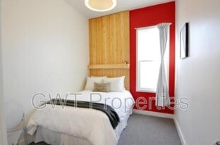 1906 Mission St in San Francisco, CA - Building Photo