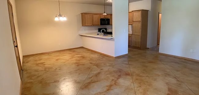 11357 Walters Ave in Oklahoma City, OK - Building Photo - Building Photo
