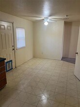 2812 N Peniel Ave in Oklahoma City, OK - Building Photo - Building Photo