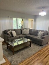 312 Knotty Pine Cir in Greenacres, FL - Foto de edificio - Building Photo