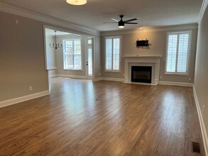 7202 Summit Waters Ln in Raleigh, NC - Building Photo - Building Photo