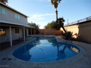 3163 Panocha St in Las Vegas, NV - Building Photo - Building Photo