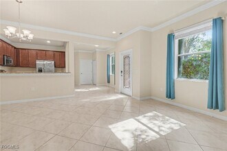 10080 Via Colomba Circle in Ft. Myers, FL - Building Photo - Building Photo