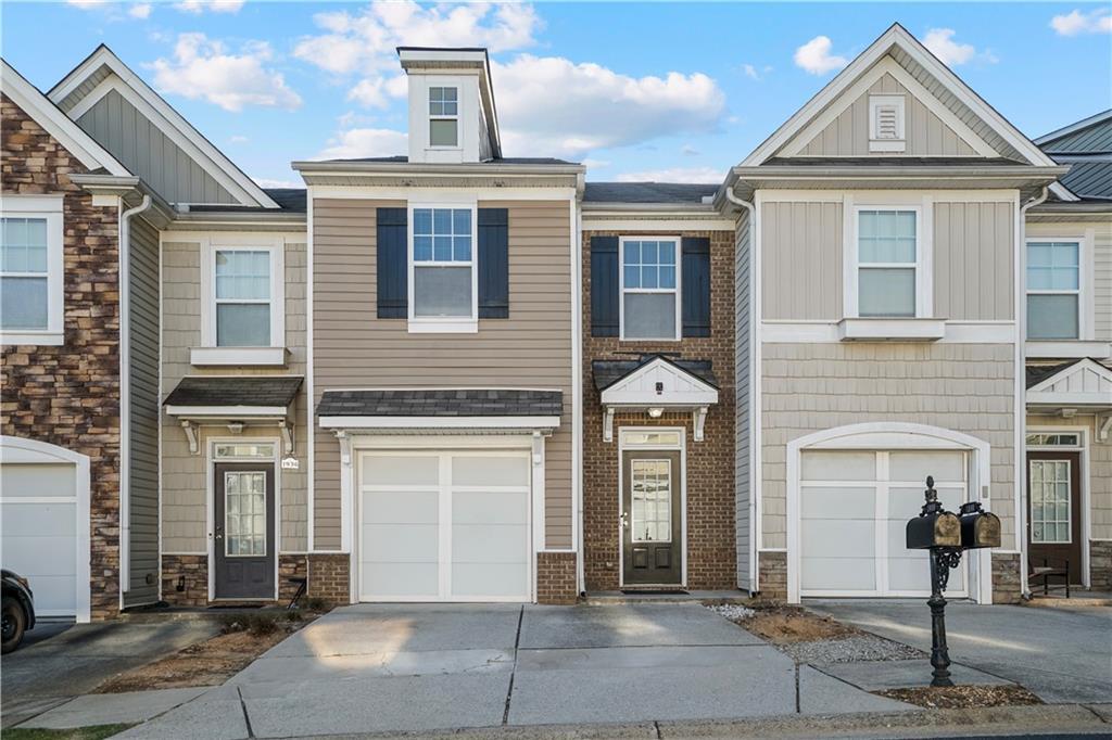1938 Dilcrest Dr in Duluth, GA - Building Photo