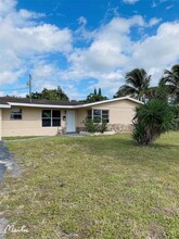 600 NW 38th Ave in Fort Lauderdale, FL - Building Photo - Building Photo
