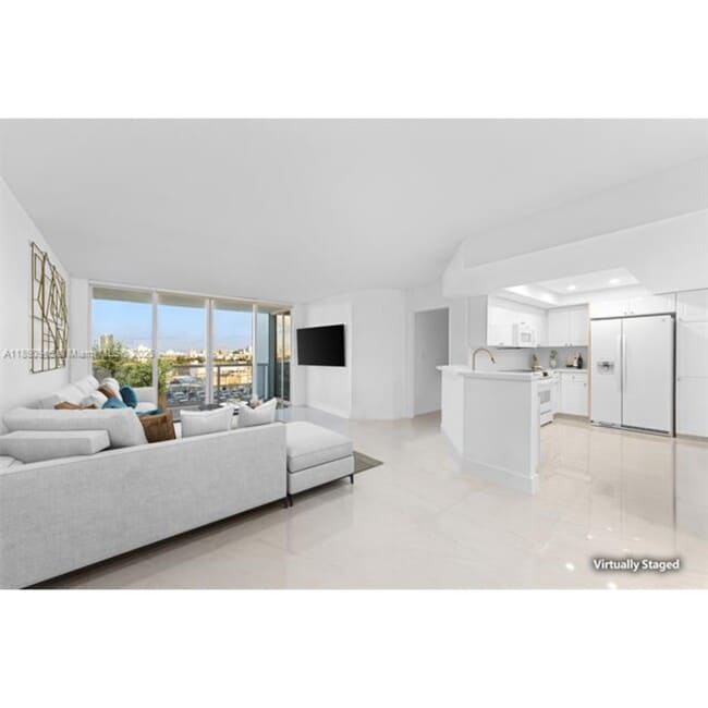 property at 1800 Sunset Harbour Dr