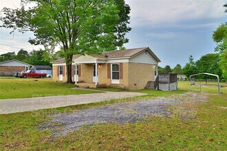 338 Glenn Rd in West Columbia, SC - Building Photo - Building Photo