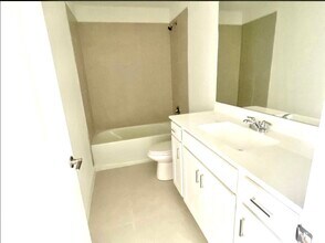 4518 Dow Ln in Lake Worth Beach, FL - Building Photo - Building Photo