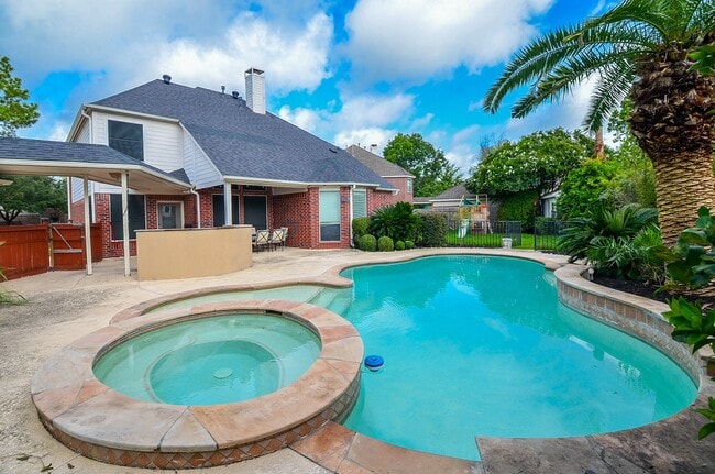 property at 5315 Fairweather Ct