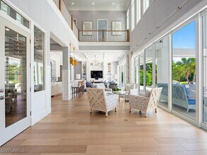 188 West St in Naples, FL - Building Photo - Building Photo