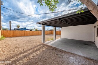 10947 W Mohave St in Avondale, AZ - Foto de edificio - Building Photo