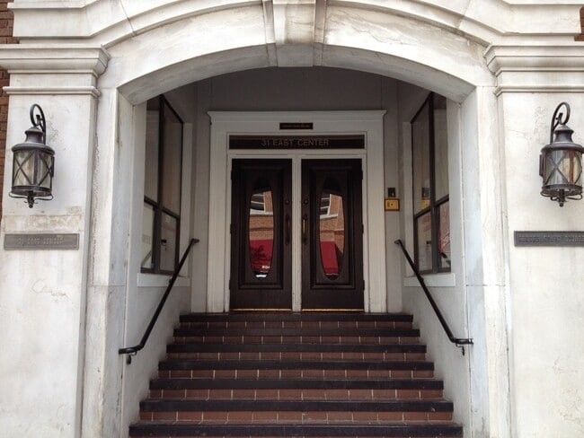 31 E Center St in Fayetteville, AR - Building Photo - Building Photo