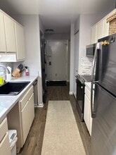 5200 S Tuckaway Blvd, Unit 250C in Greenfield, WI - Building Photo - Building Photo